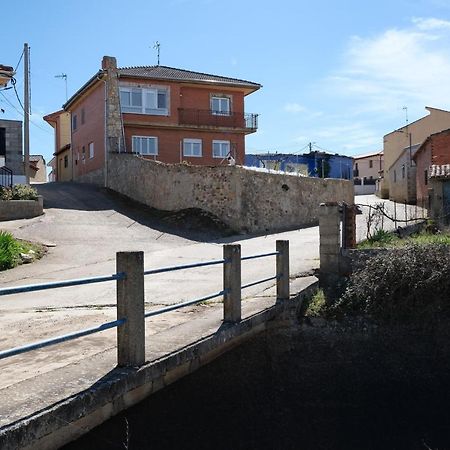Lar Do Vento Apartment Calzadilla de Tera ภายนอก รูปภาพ